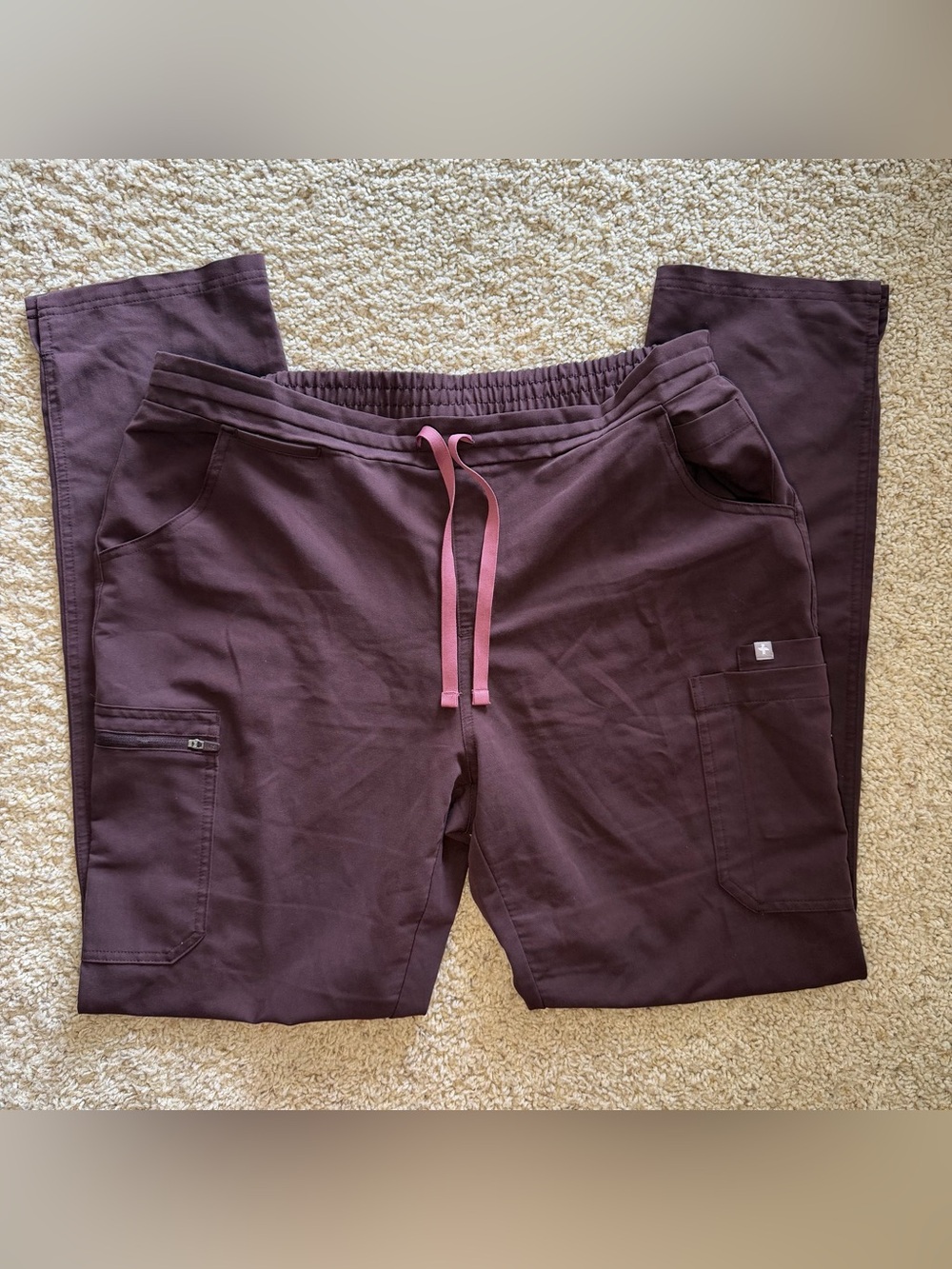 FIGS SCRUB PANTS